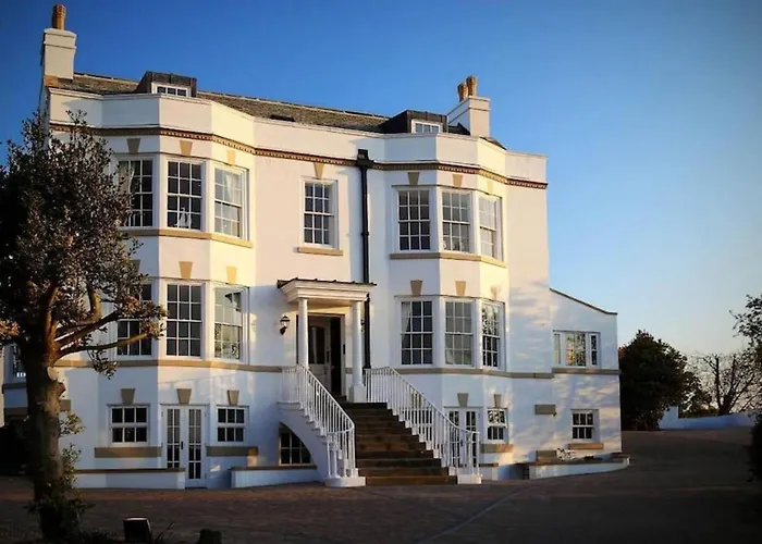 Exceptional Two-Bedroom Accommodation In Central Whitby With Parking And Stunning Views