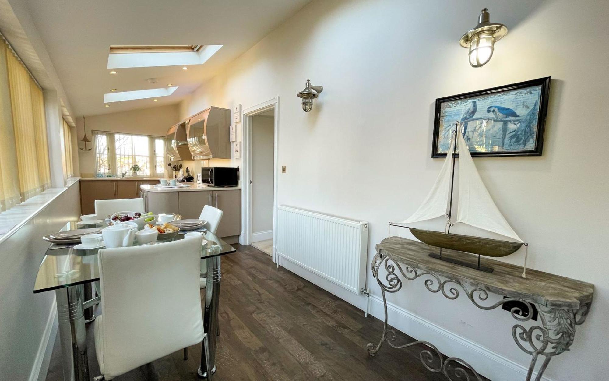 Exceptional Two-bedroom In With Parking And Stunning Views Whitby